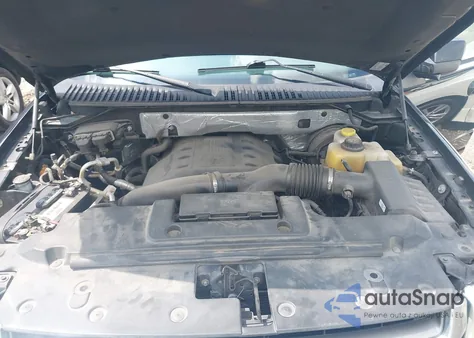 2016 Ford Expedition Limited из США, поврежденный, VIN 1FMJU1KT1GEF12395